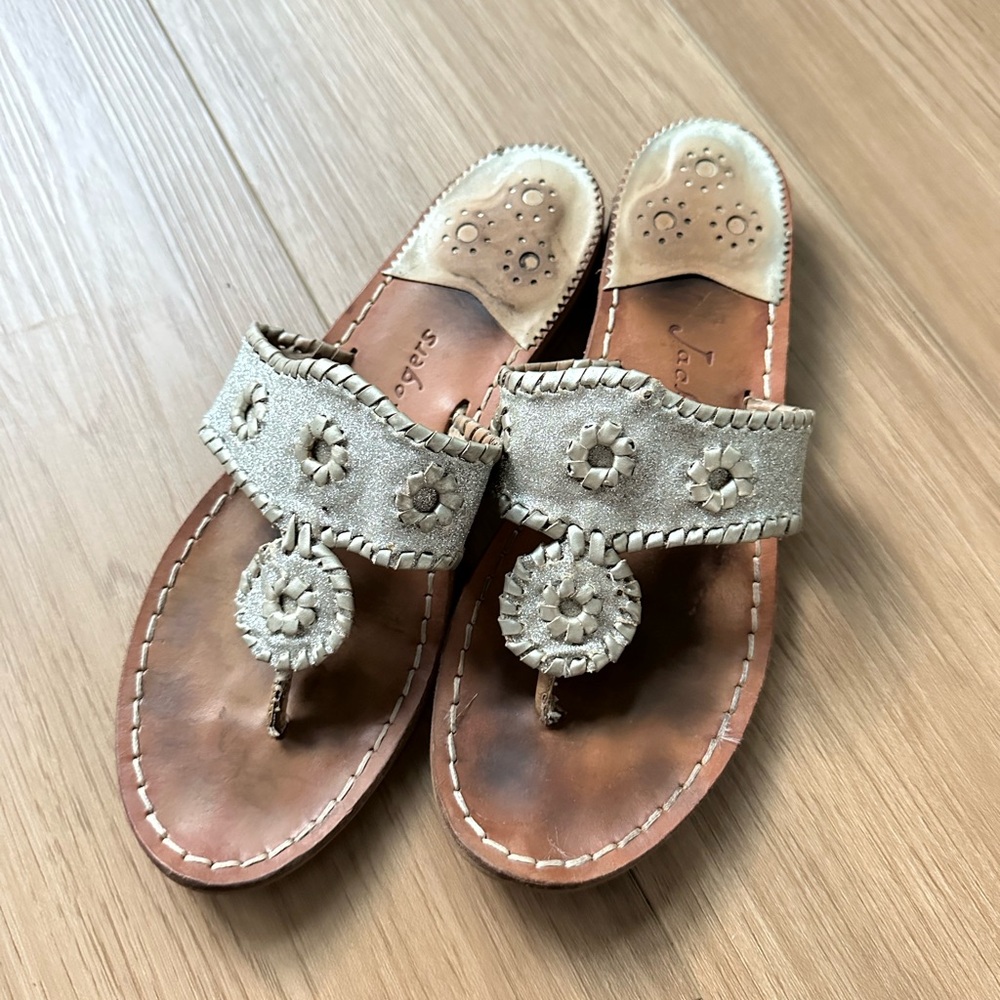 Jack Rogers Leather Flat Sandal size 8 in silver glitter metallic